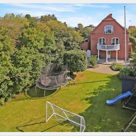 Hjorring * Hjørring